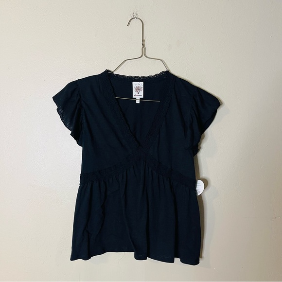 Tops - NWT Black Crochet Accent Top